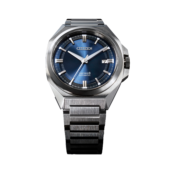Citizen Series 8 automatisch horloge met blauwe wijzerplaat en stalen armband.