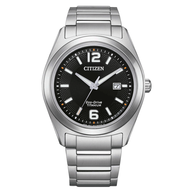 Citizen horloge met zwarte wijzerplaat en zilveren titanium band