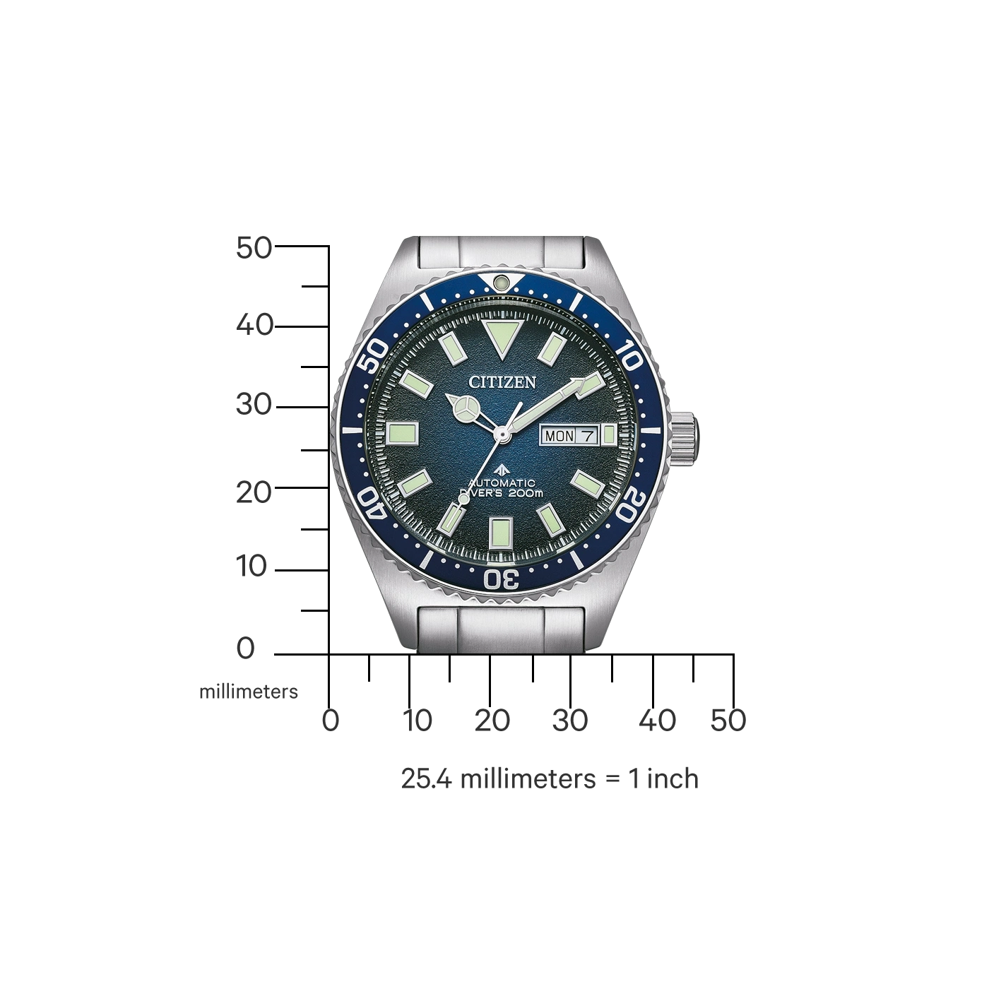 Citizen horloge met blauwe wijzerplaat, automatisch en een datumweergave. Het heeft een roestvrijstalen band.