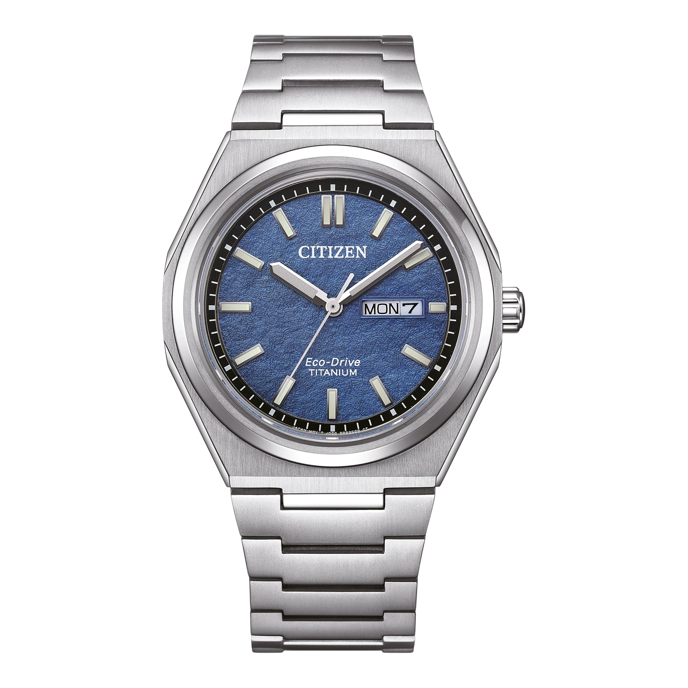 Citizen horloge met blauwe wijzerplaat en titanium band, Eco-Drive technologie.