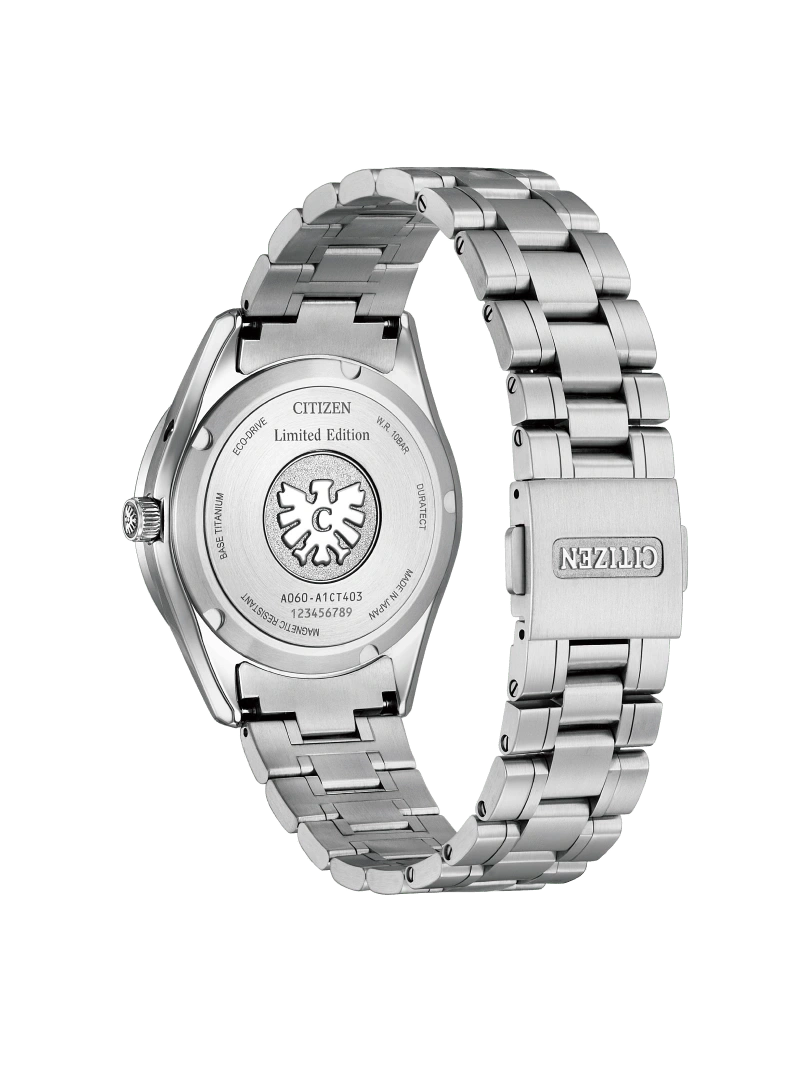 Citizen horlogekast, Limited Edition, Eco-Drive, titanium, waterbestendig, gemaakt in Japan.