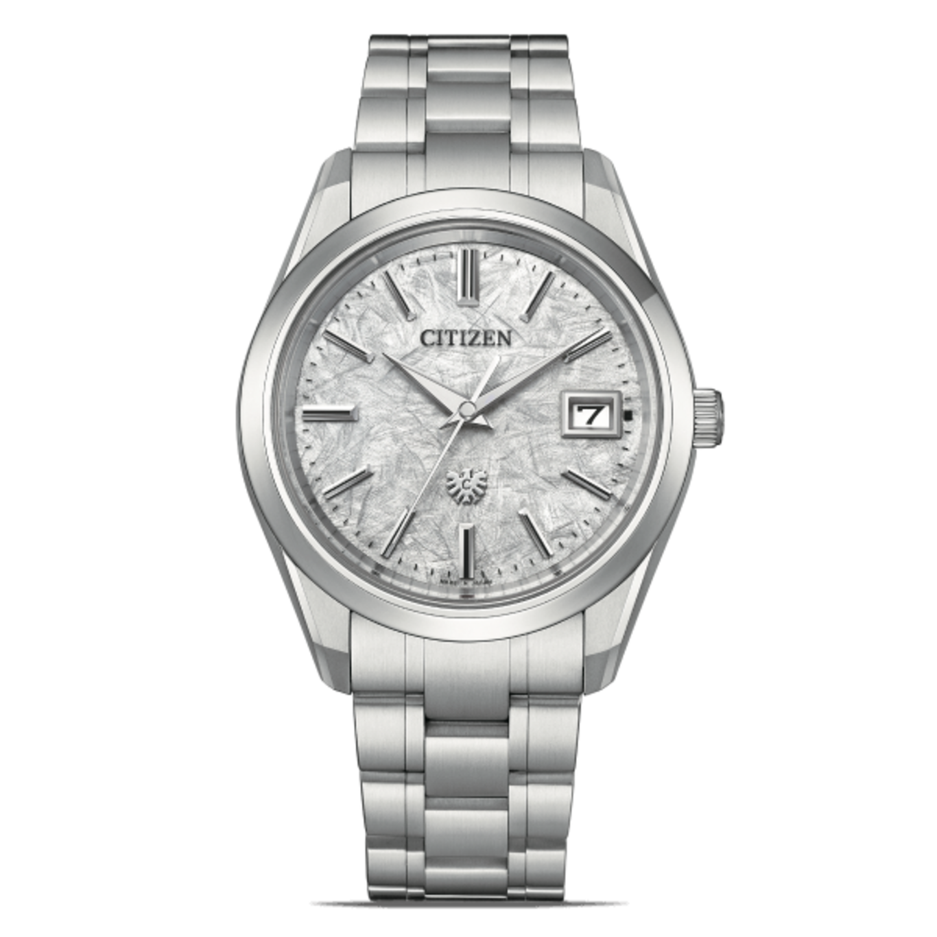 Citizen horloge met zilveren band en getextureerde wijzerplaat, datumweergave.