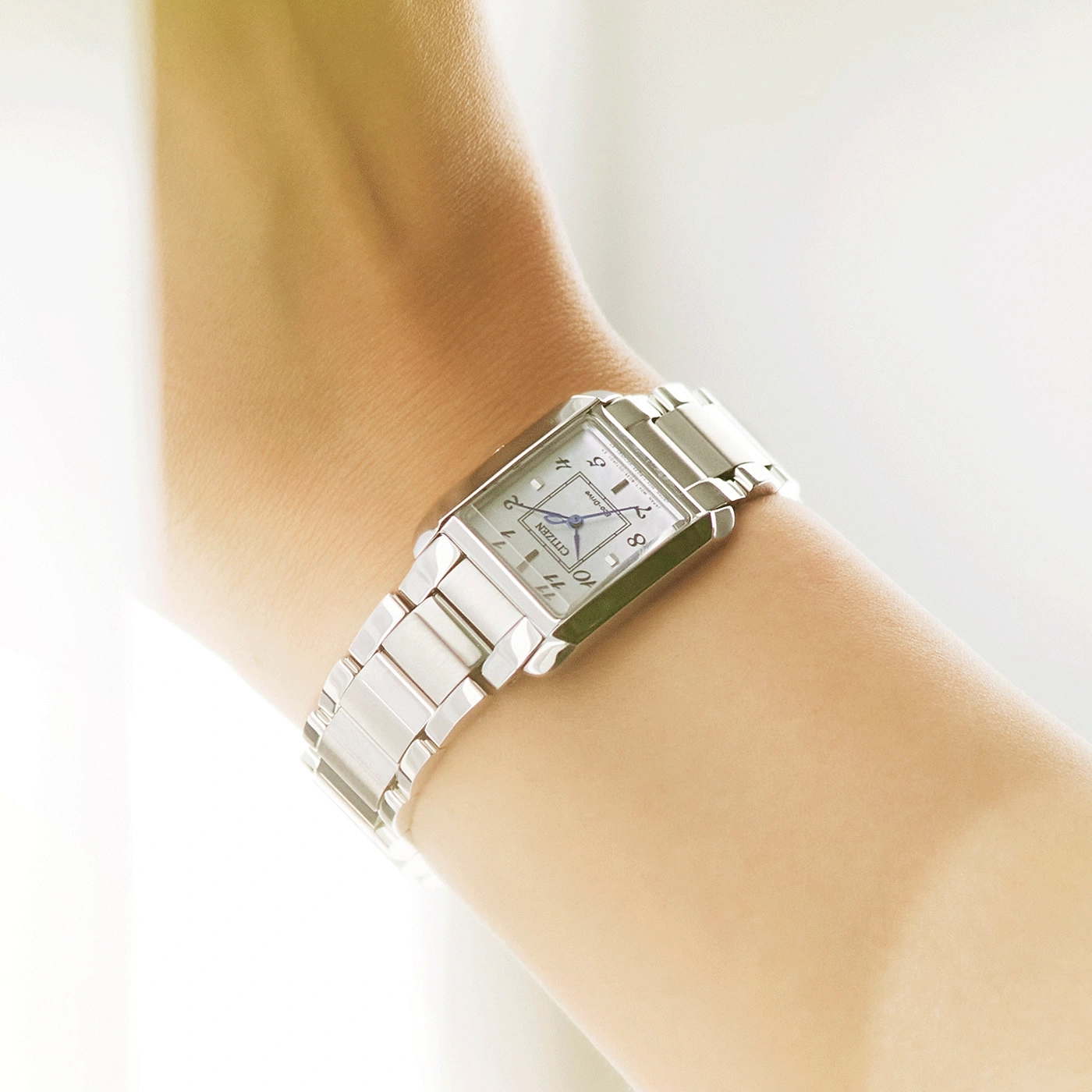 Pols horloge om de pols, zilver, Citizen, elegant, tijd, mode, accessoire, close-up