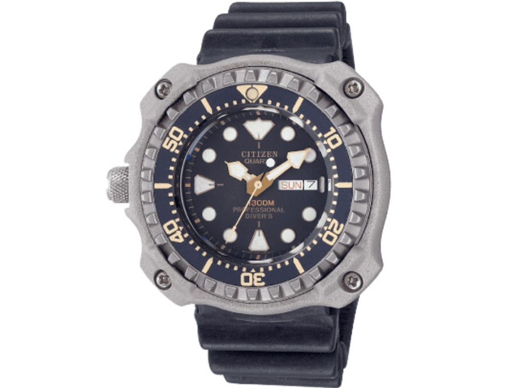 Citizen horloge met zwarte wijzerplaat en rubberen band, professioneel duikhorloge