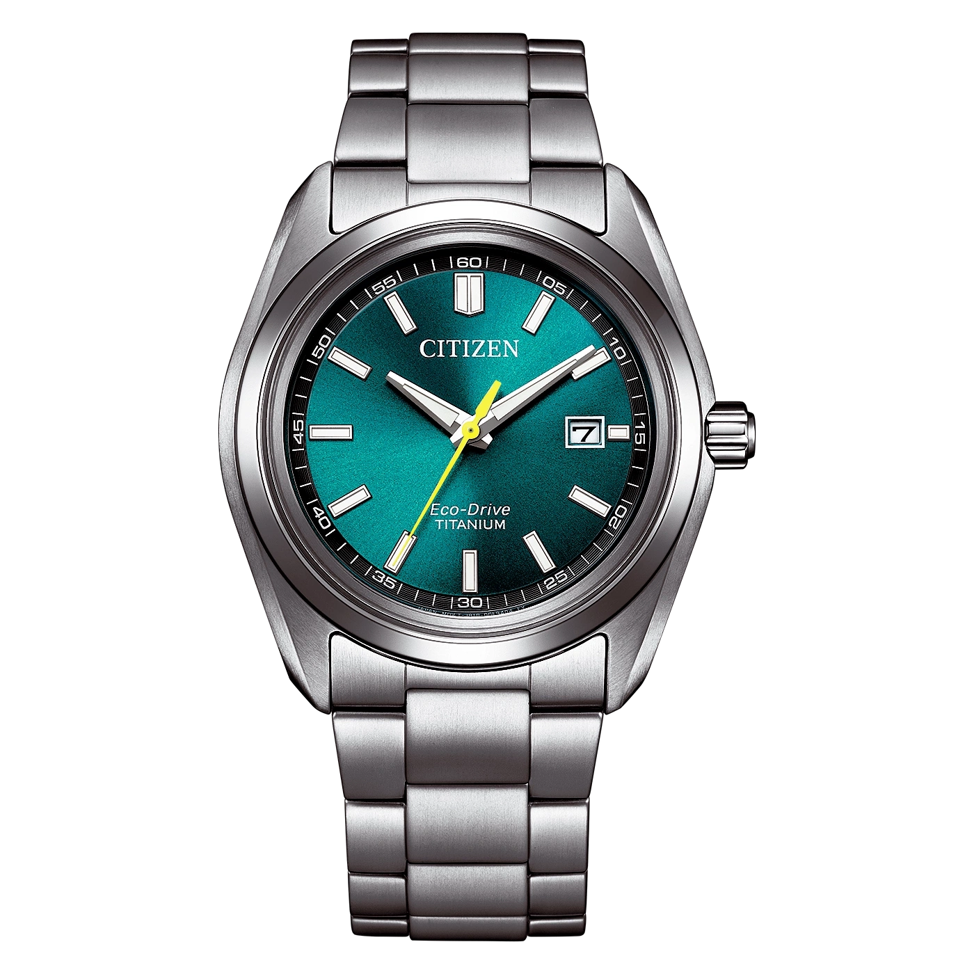 Een Citizen Eco-Drive Titanium horloge met groene wijzerplaat en metalen band.