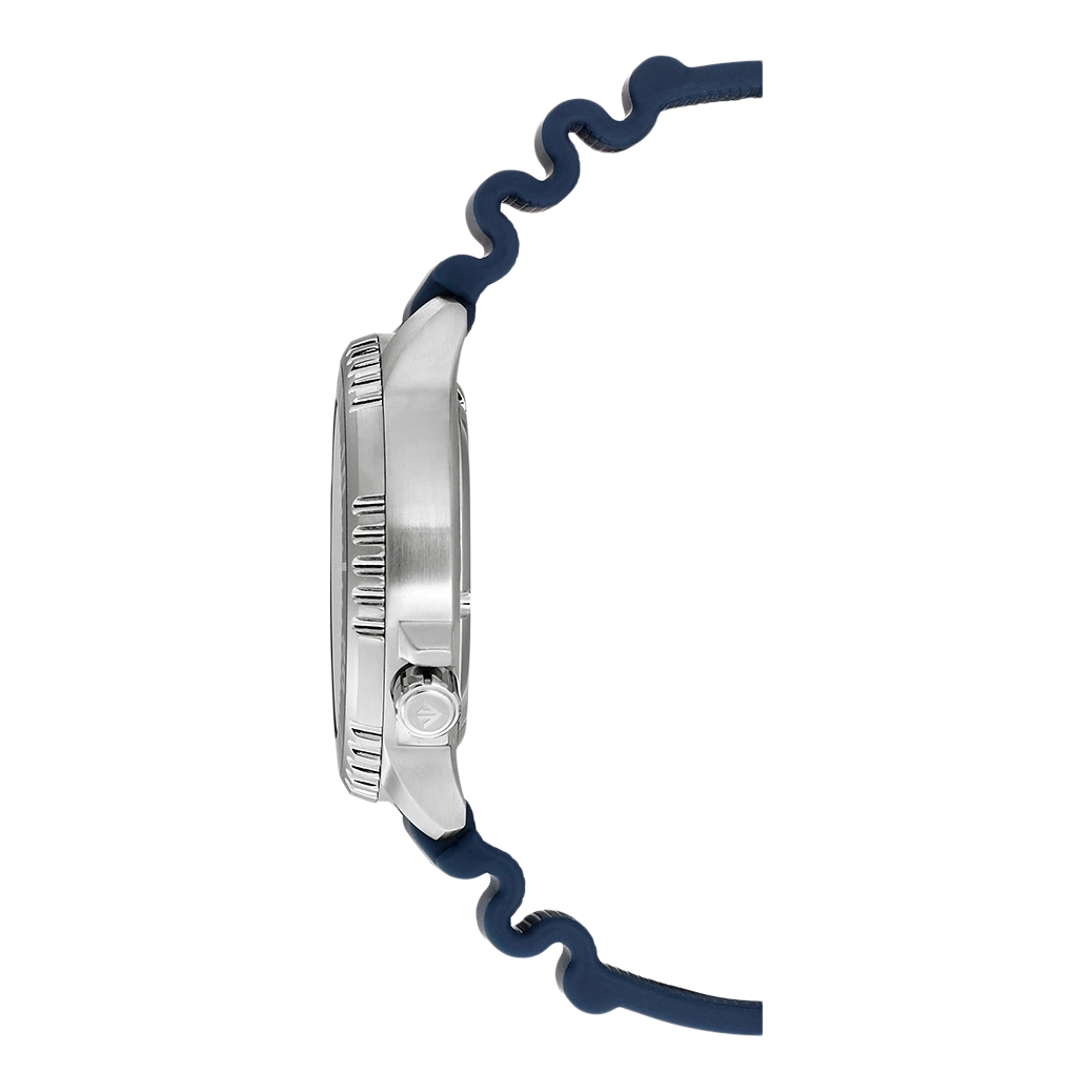Zijaanzicht van een zilveren horloge met een blauwe golvende band