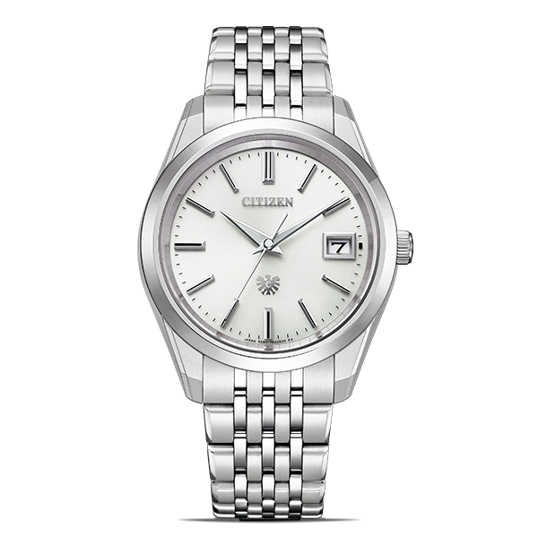 Citizen horloge met zilveren band en witte wijzerplaat, datumweergave.
