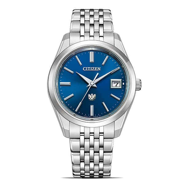 Citizen horloge met blauwe wijzerplaat en zilveren band, elegant design.
