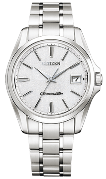 Citizen Chronomaster horloge met zilveren wijzerplaat en roestvrijstalen armband.