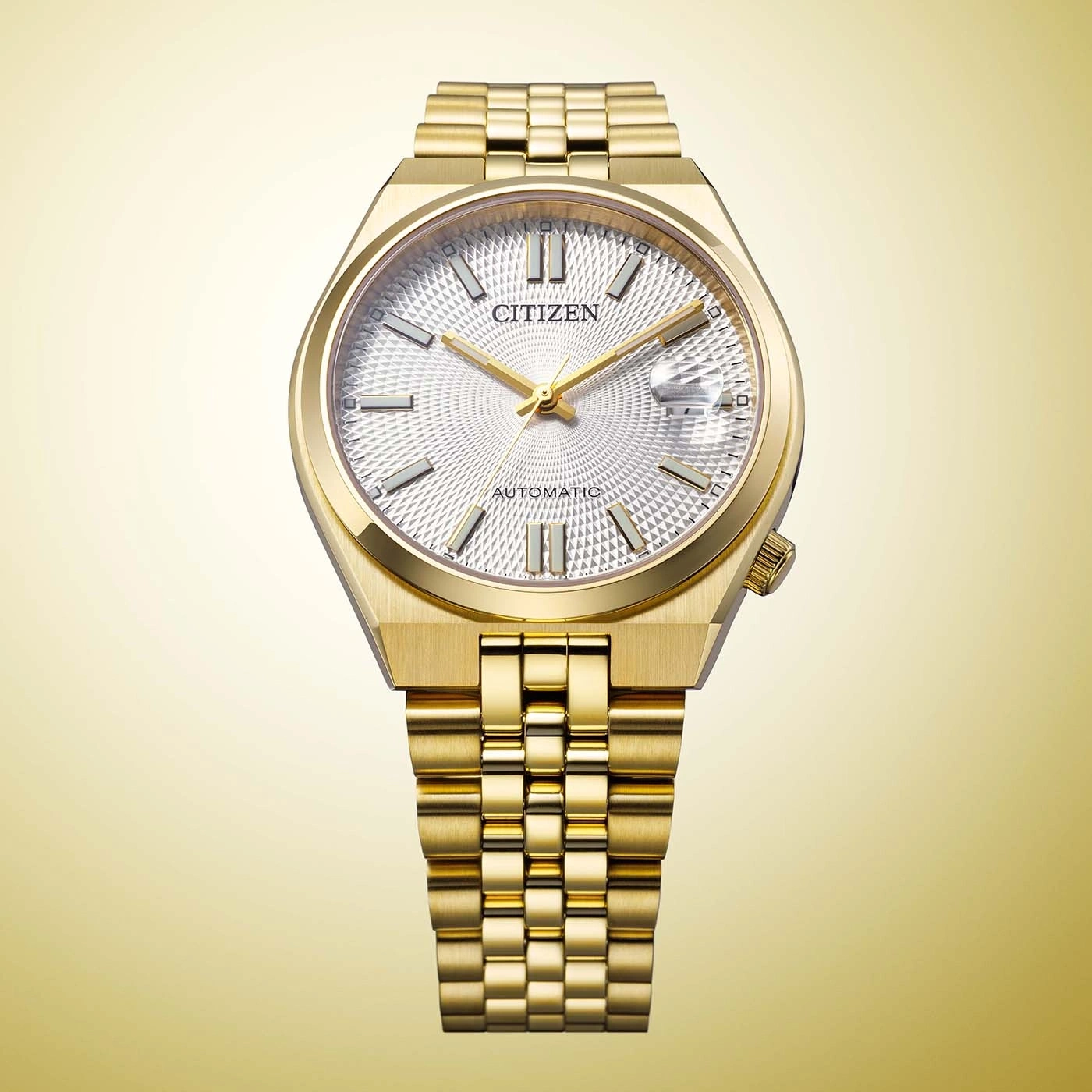 Een gouden Citizen automatische horloge met een wit, patroon wijzerplaat.
