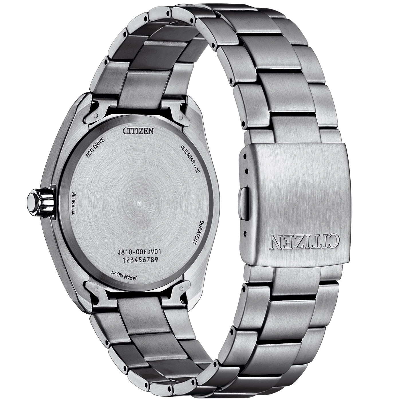 Close-up van de achterkant van een Citizen Eco-Drive titanium horloge, modelnummer J810-00FDV01.