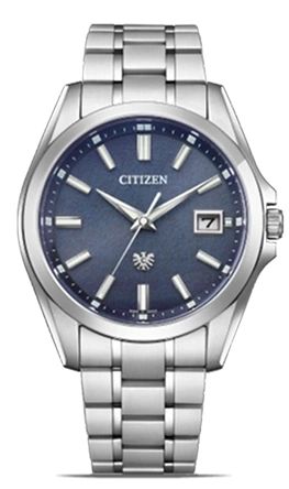 Citizen horloge met blauwe wijzerplaat en zilveren armband.