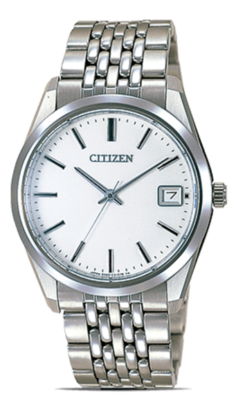 Citizen horloge met witte wijzerplaat, zilveren band en datumweergave.