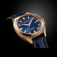 Citizen Series 8 automatisch horloge met blauwe wijzerplaat en leren band