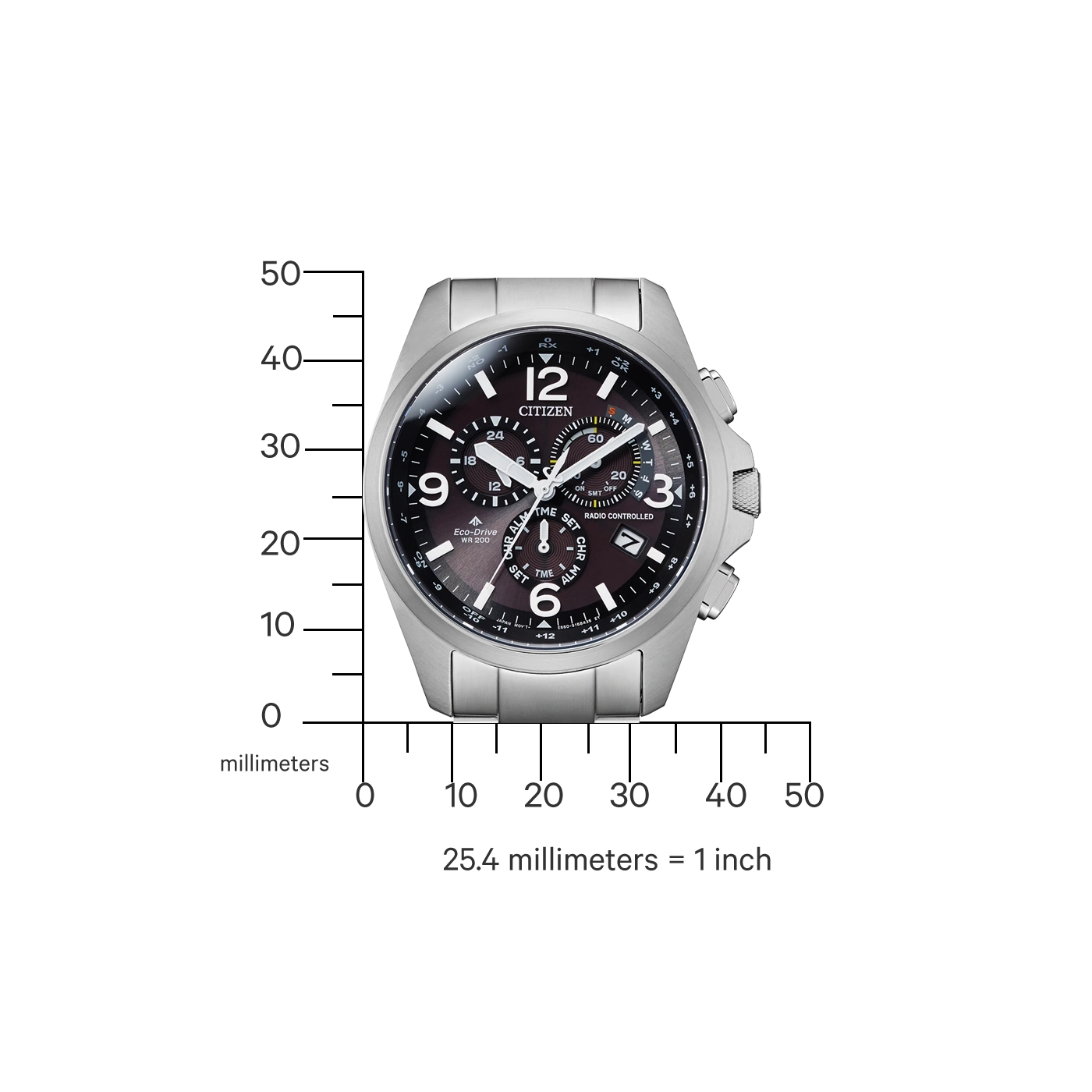 Citizen horloge met zwarte wijzerplaat, zilveren band en meetschaal.