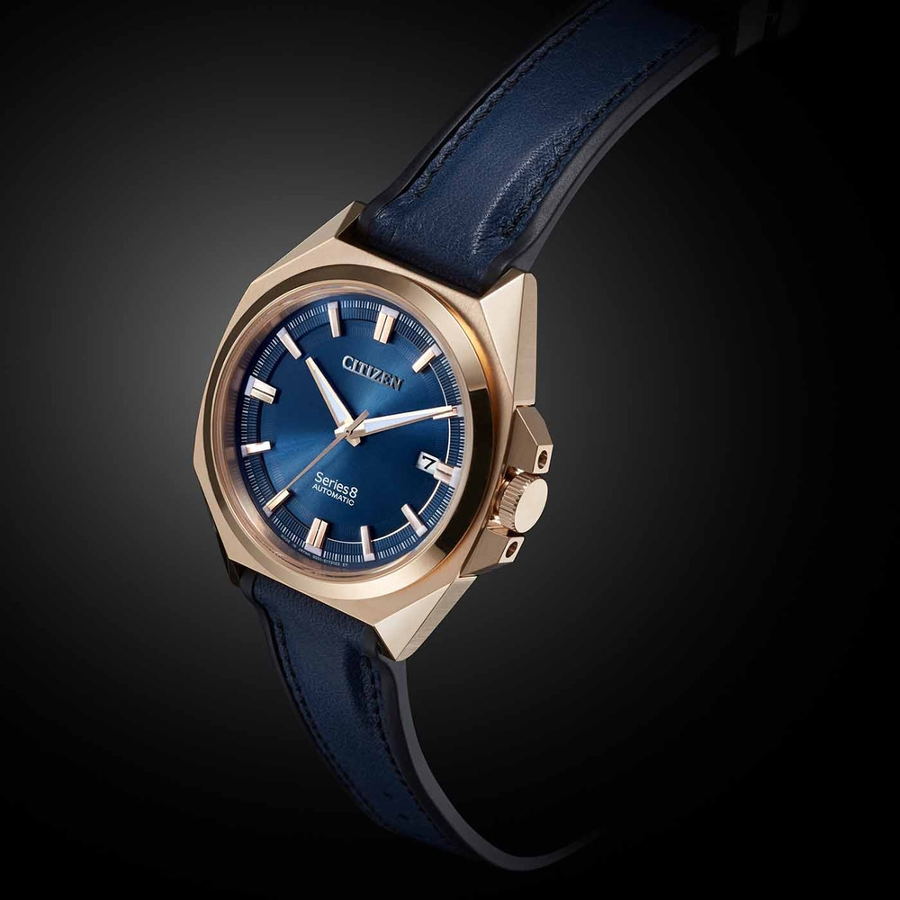 Citizen Series 8 automatisch horloge met blauwe wijzerplaat en leren band